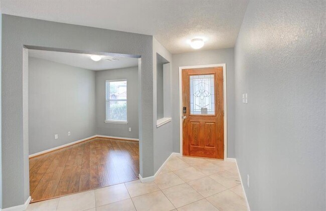 Building Photo - 16407 Grants Manor Ct