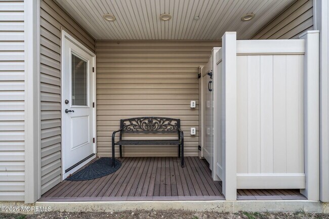 Building Photo - 58 Seaview Ave