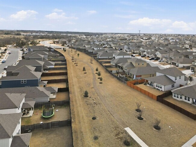 Building Photo - 135 Mason Hl Ln