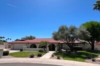 Building Photo - 4539 E Karen Dr