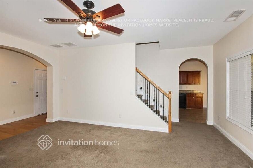 Building Photo - 421 Sweet Ashley Way