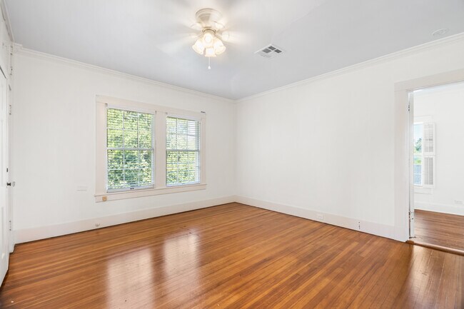 Building Photo - 235 E Huisache Ave