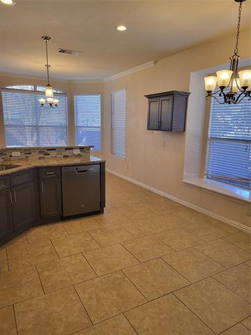 Building Photo - 2648 Dunbar Dr