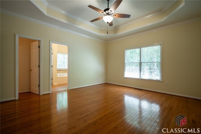 Building Photo - 1030 Laurel Springs Ct