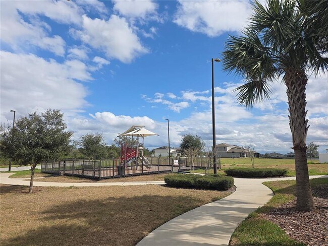 Building Photo - 2130 Bur Oak Blvd