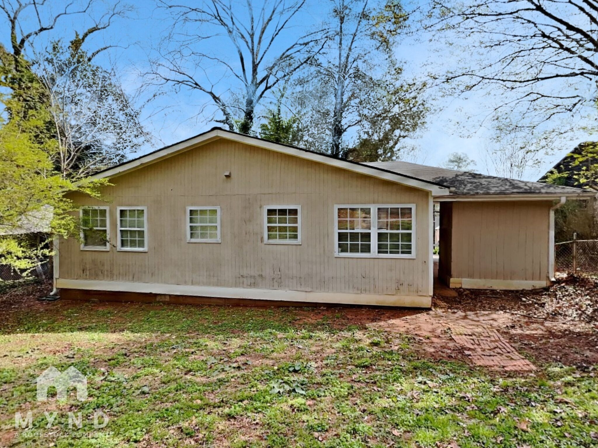 Building Photo - 450 Fairburn Rd NW