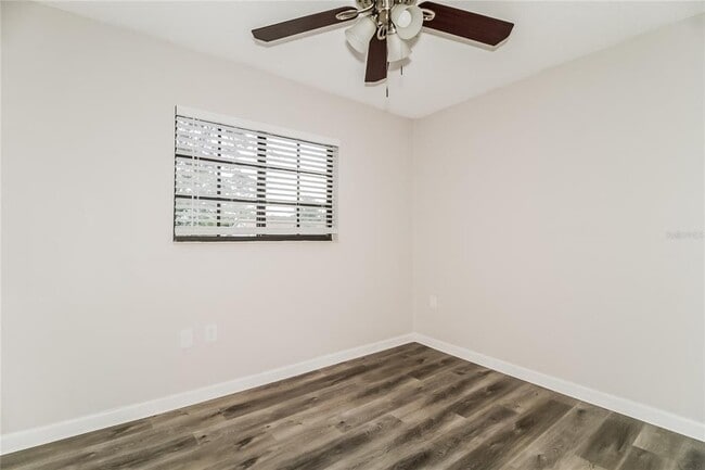 Building Photo - 5312 Sun Valley Ct