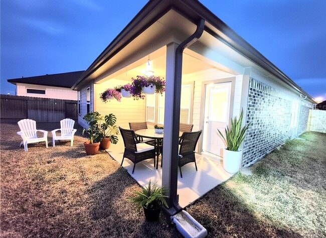 Building Photo - 3503 Hackberry Tree Ln