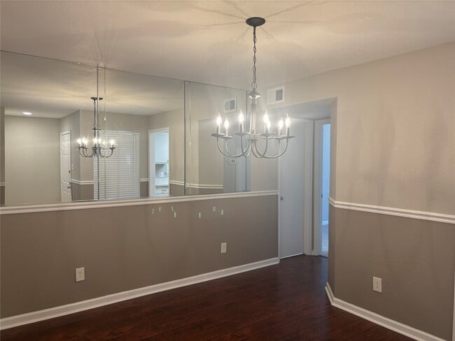 Building Photo - 18800 Egret Bay Blvd