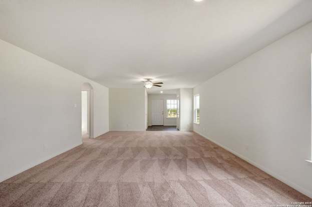 Building Photo - 727 Wonderland Trail
