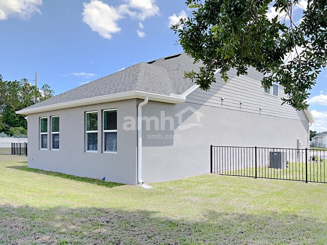 Building Photo - 2478 Ixora Ct