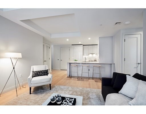 Building Photo - 135 Seaport Blvd