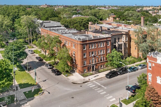 Building Photo - 5732 W Washington