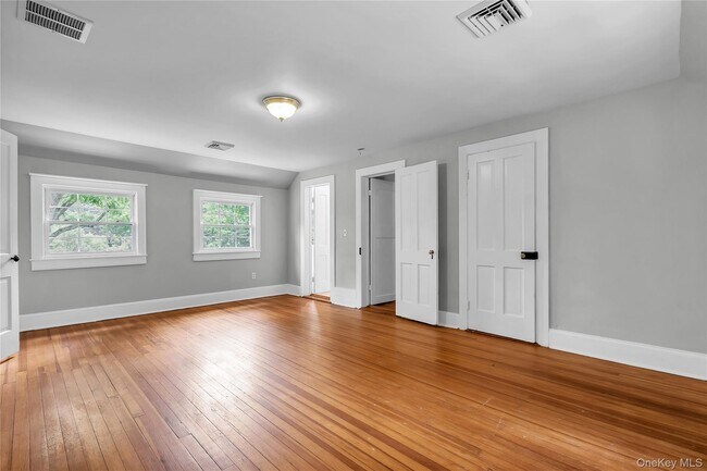 Building Photo - 115 Turk Hill Rd