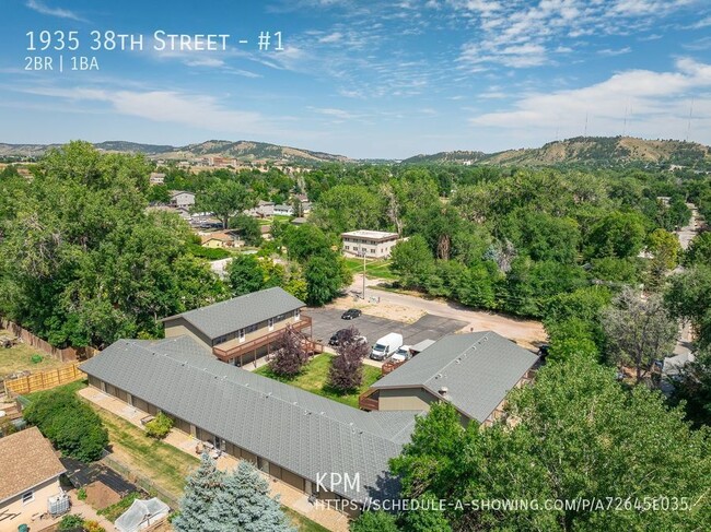 Building Photo - 1935 38th St