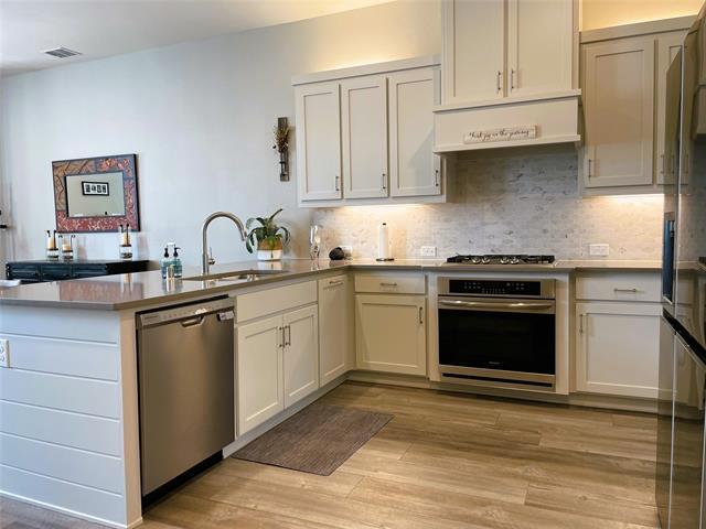 Building Photo - 7250 Switchgrass Rd