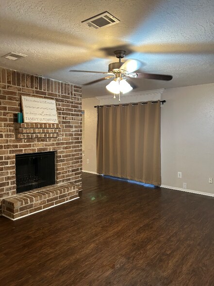 Building Photo - 5414 Fawn Trail Ln