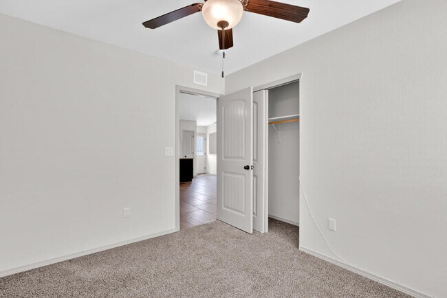 Building Photo - 14900 Tim Hardaway