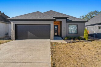 Building Photo - Sale Pending