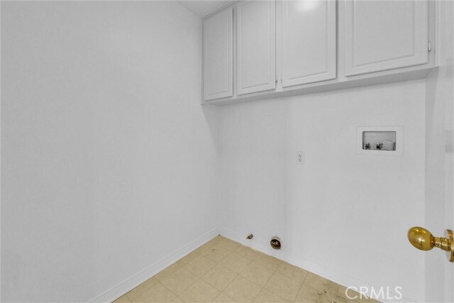 Building Photo - 15 Birchwood