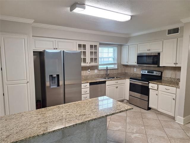 Building Photo - 8430 Birchcroft Dr