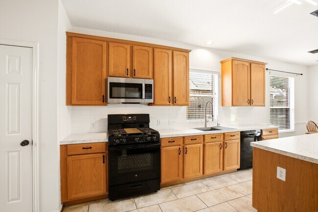 Building Photo - 3906 Tigris Ridge Dr