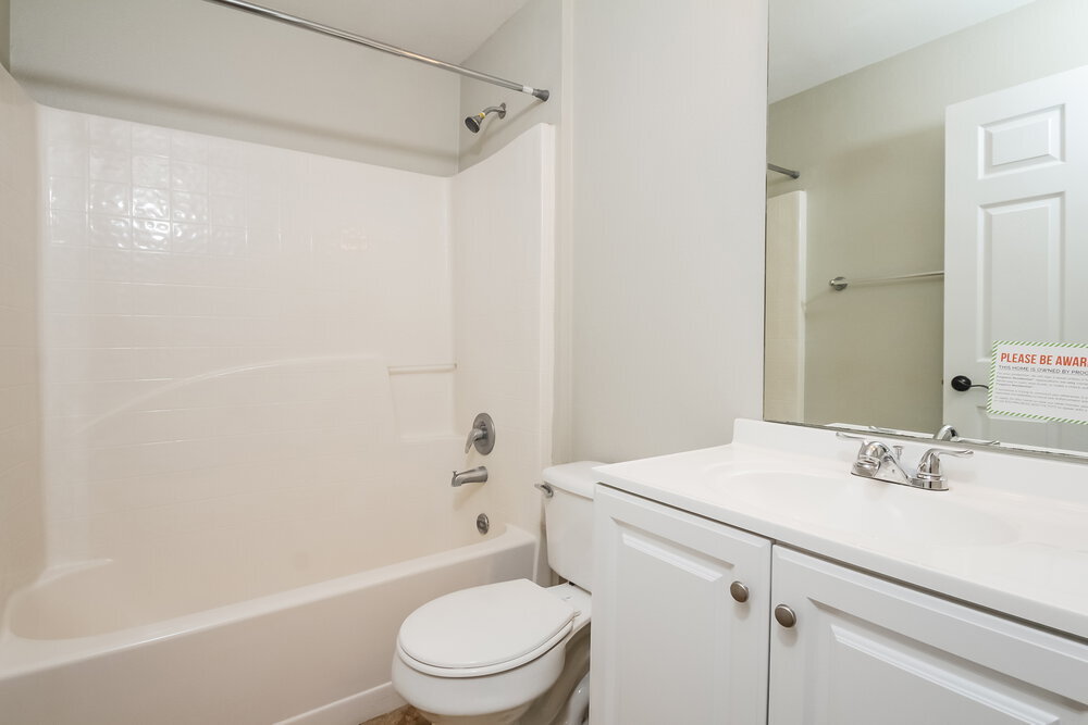 Building Photo - 12930 Kings Lake Dr