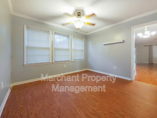 Building Photo - 106 Setters Ct