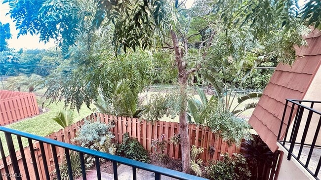 Building Photo - 1715 Park Meadows Dr