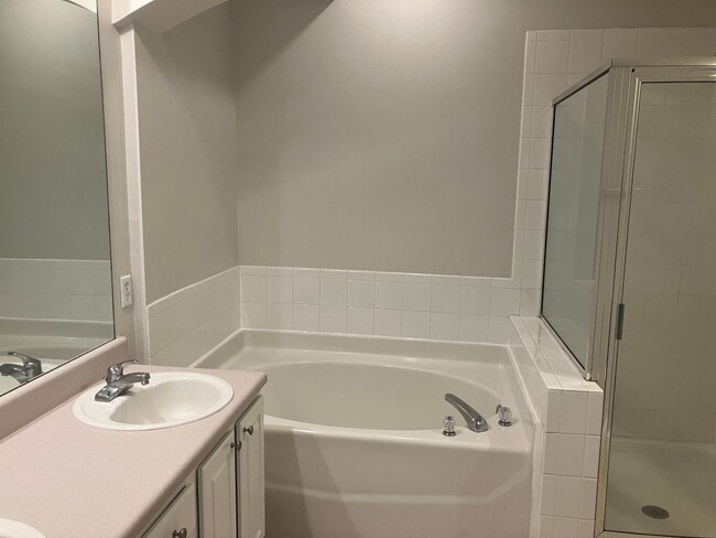 Building Photo - 2 Bedroom / 2 Bathroom at the Preserve at Indigo Run