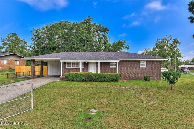 Building Photo - 1831 Cottonwood Dr