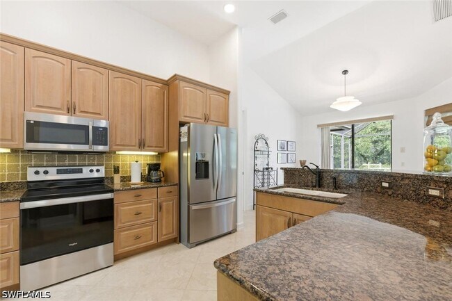 Building Photo - 18127 Royal Hammock Blvd