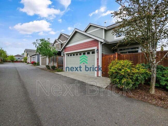 Building Photo - 2426 43rd Ave SE