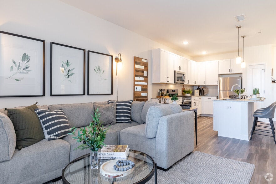 The 450 450 Woodmoor Dr Lombard IL 60148 Apartment Finder