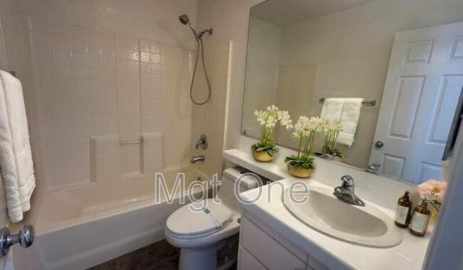 Building Photo - 20823 Westbury Rd