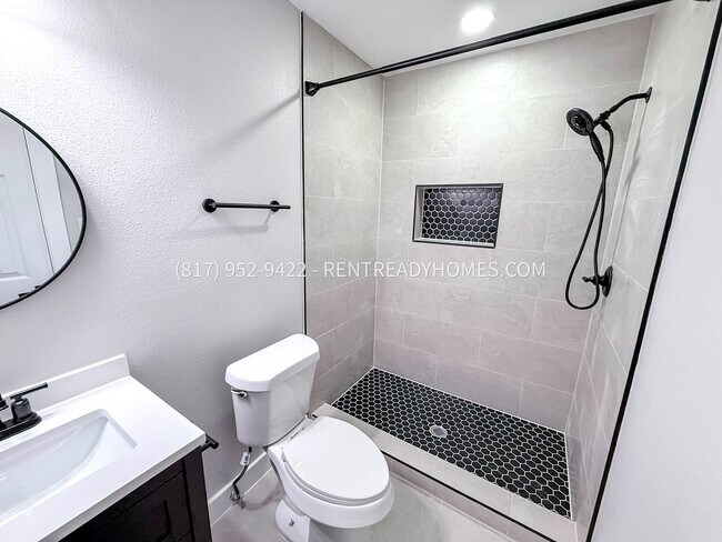 Building Photo - 10242 Fuqua St