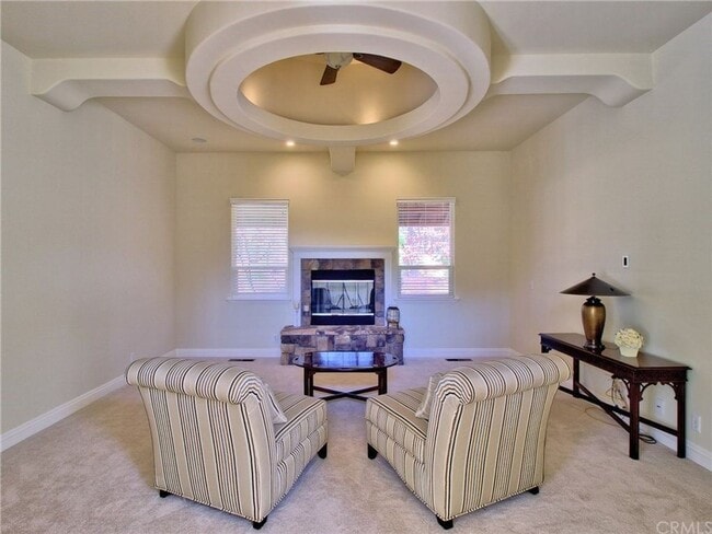Building Photo - 1865 Vineyard Dr