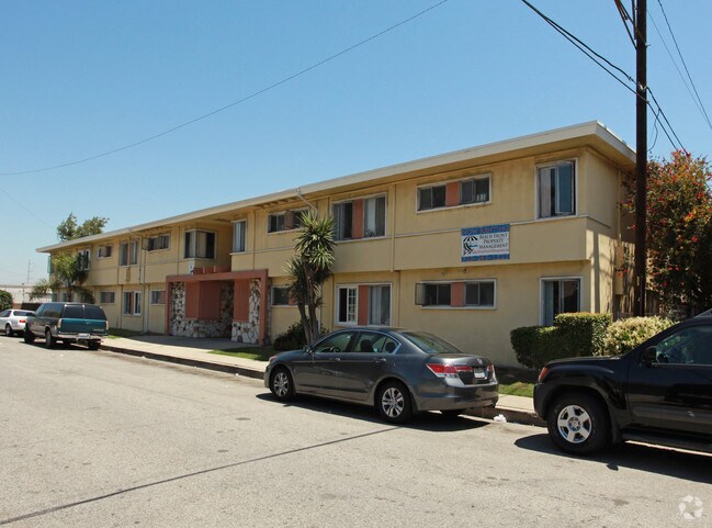 Gale Apartments Hawthorne, CA Apartment Finder