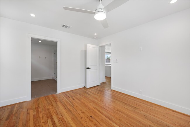 Building Photo - 8416 Montridge Dr