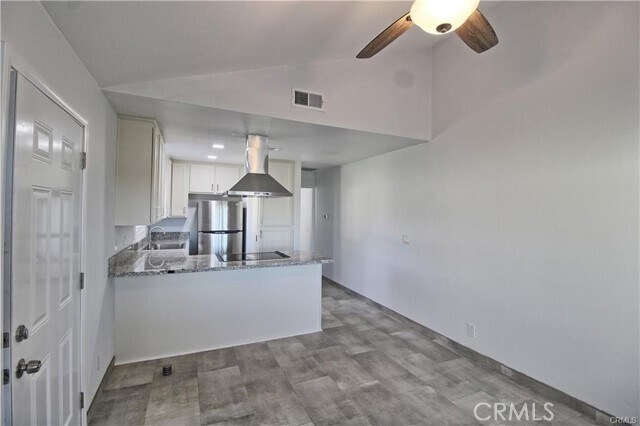 Building Photo - 1278 Vista Serena Ave