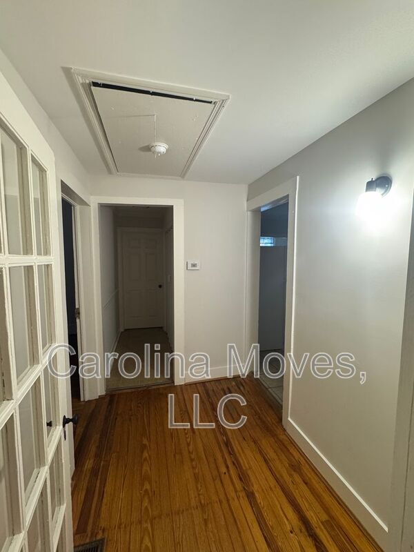 Building Photo - 926 2nd Ave