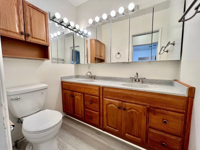 Building Photo - Nice Single Family Home in Bellflower