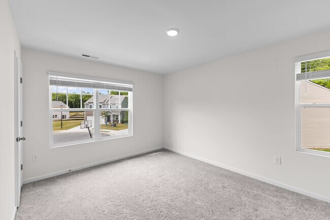 Building Photo - 1876 Purtis Crk Dr