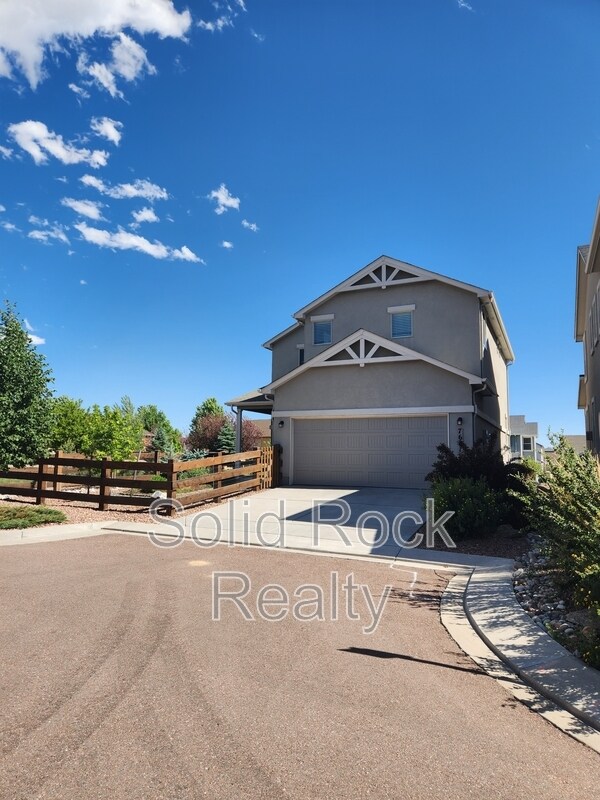 Building Photo - 7621 Red River Wy