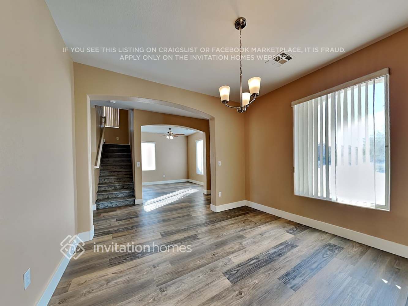 Building Photo - 926 Dawn Valley Dr