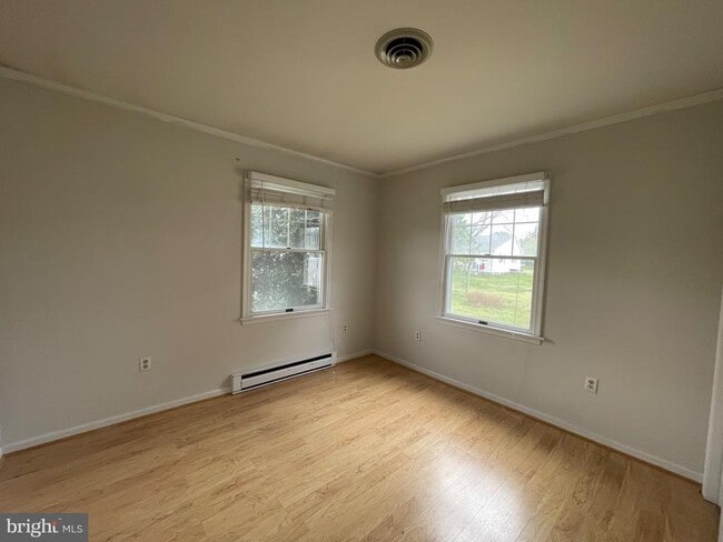 Building Photo - 32837 Bauska Dr