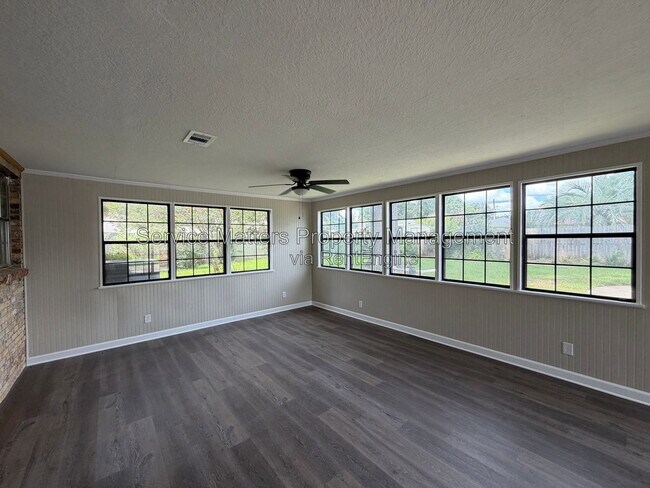 Building Photo - 5012 Midas Rd