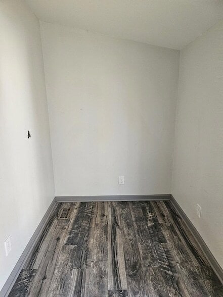 Building Photo - 333 Mace Cannon Rd