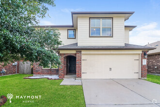 Building Photo - Charming 5-Bed, 2.5-Bath Home with Covered...