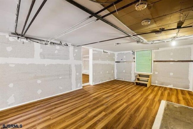 Building Photo - 12 N Tallahassee Ave